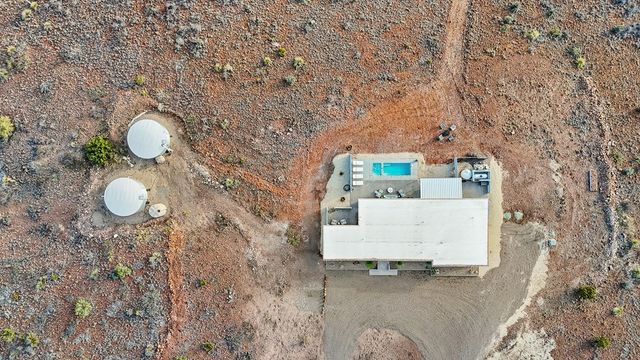 110 High Lonesome, Alpine, TX 79830