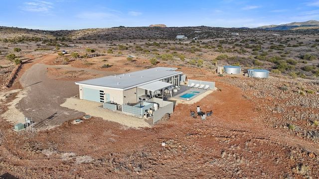 110 High Lonesome, Alpine, TX 79830