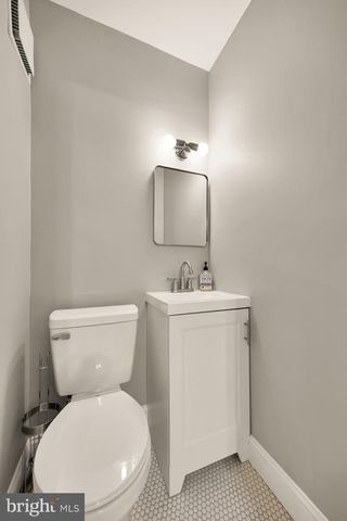 1343 IVES PL SE, Washington, DC 20003