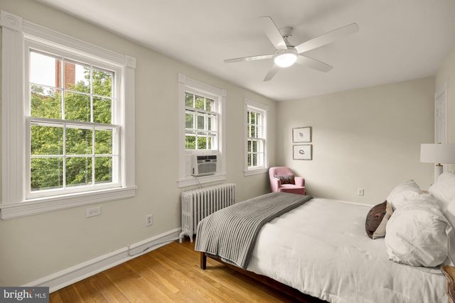 1343 IVES PL SE, Washington, DC 20003