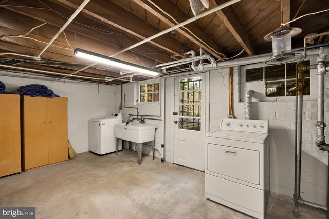 1343 IVES PL SE, Washington, DC 20003