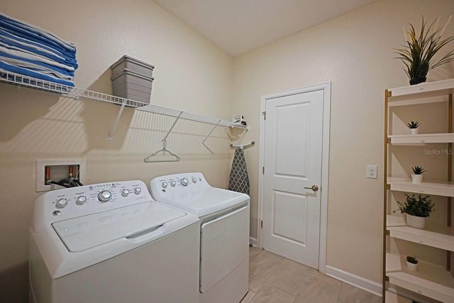 2797 BOOKMARK DRIVE, Kissimmee, FL 34746