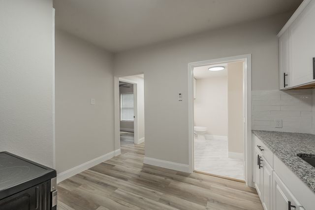 1416 E Myrtle Street, Fort Worth, TX 76104
