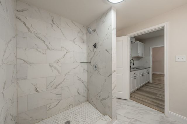 1416 E Myrtle Street, Fort Worth, TX 76104