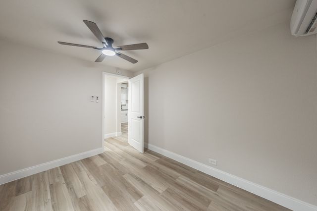 1416 E Myrtle Street, Fort Worth, TX 76104
