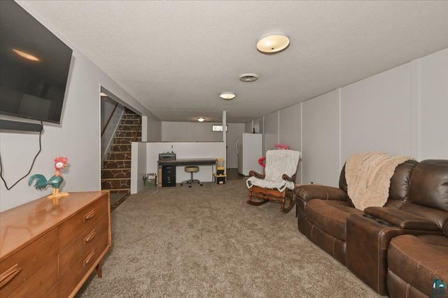 2985 County Rd A, Superior, WI 54880