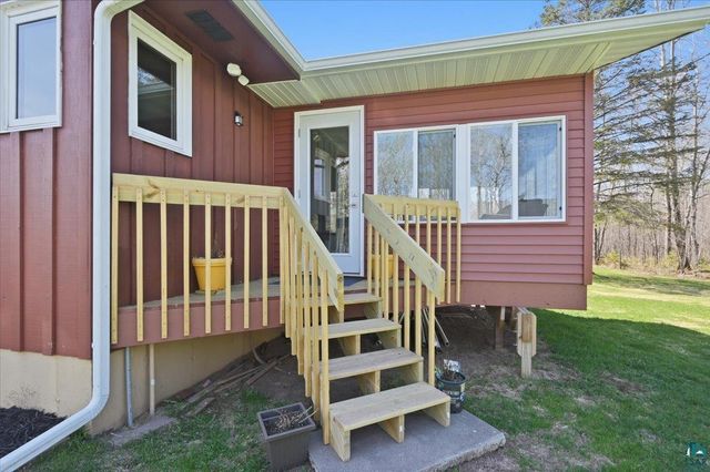 2985 County Rd A, Superior, WI 54880