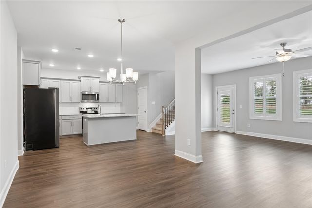 550 Twyla Dr, Lebanon, TN 37087