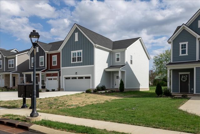 550 Twyla Dr, Lebanon, TN 37087