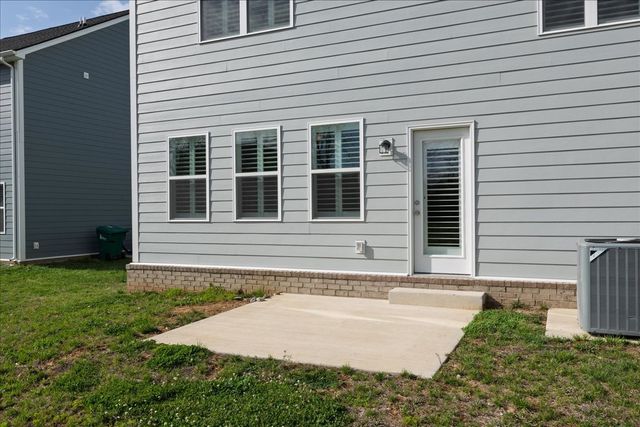 550 Twyla Dr, Lebanon, TN 37087