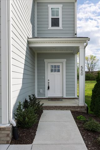 550 Twyla Dr, Lebanon, TN 37087