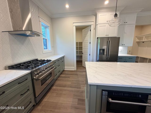16 Overpeck Lane, Pinehurst, NC 28374