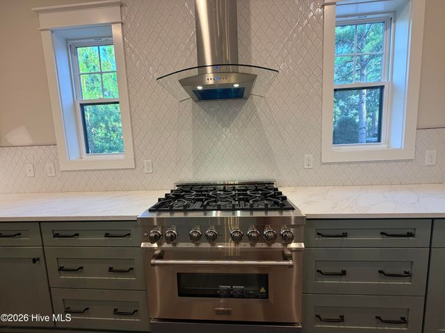 16 Overpeck Lane, Pinehurst, NC 28374