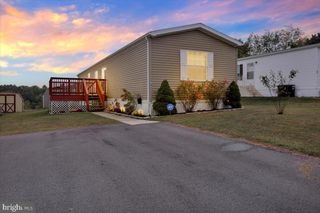 79 DANIEL RD W, Kutztown, PA 19530