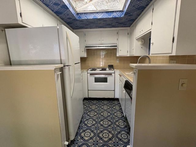 1155 Weyburn Lane 26, San Jose, CA 95129