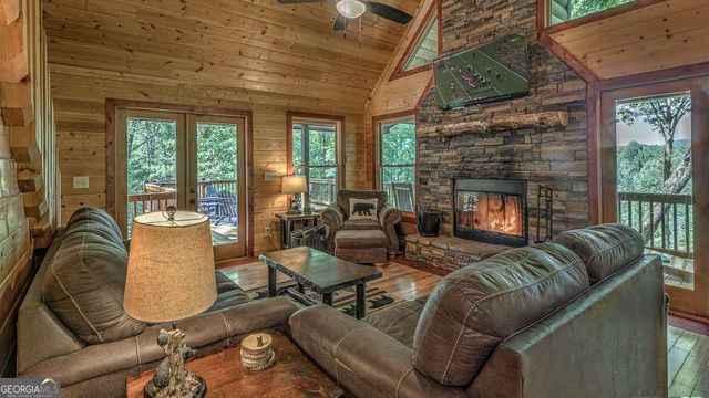155 Shayla Drive, Blue Ridge, GA 30513