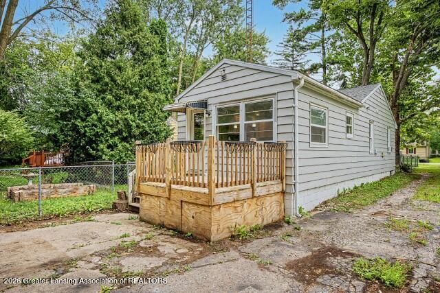 6342 Rosedale Road, Lansing, MI 48911