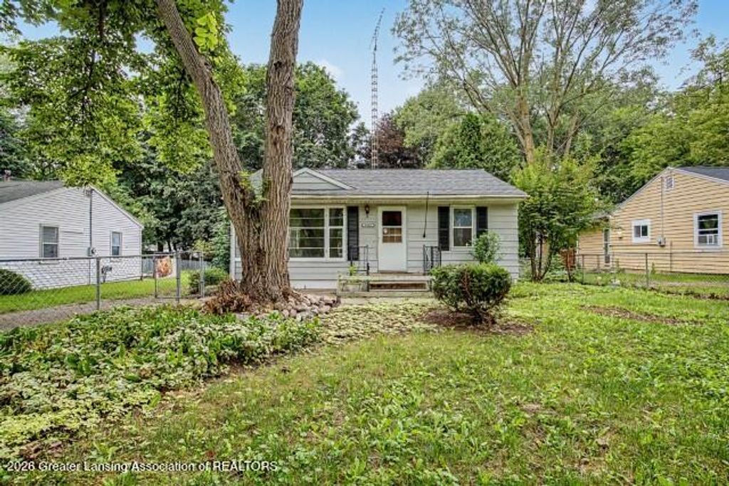 6342 Rosedale Road, Lansing, MI 48911