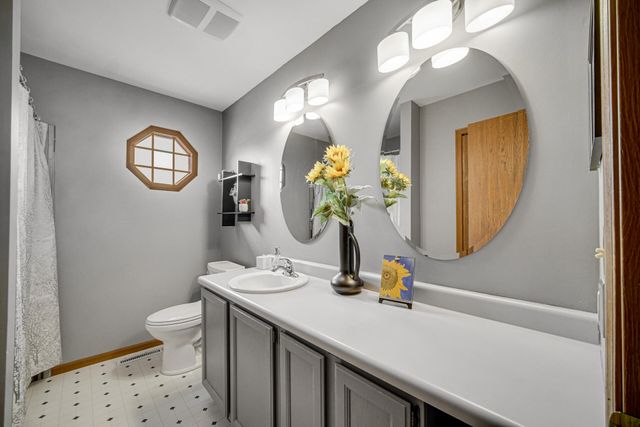 10025 Buchanan Court, Crown Point, IN 46307