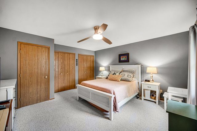 10025 Buchanan Court, Crown Point, IN 46307