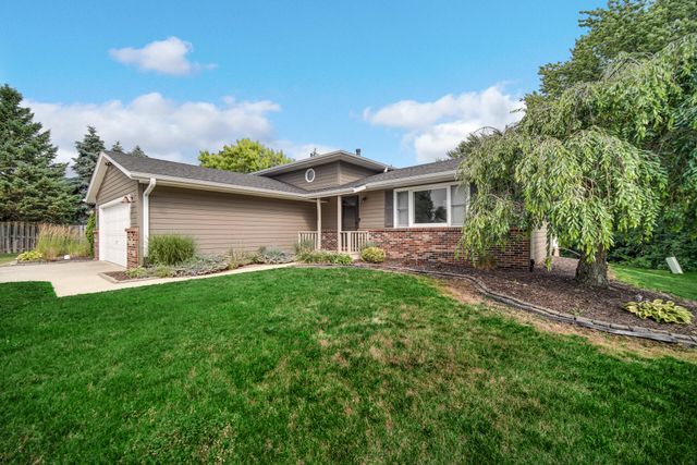 10025 Buchanan Court, Crown Point, IN 46307