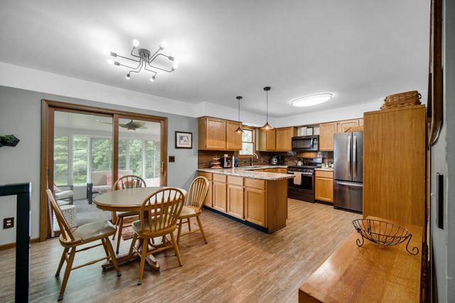 10025 Buchanan Court, Crown Point, IN 46307