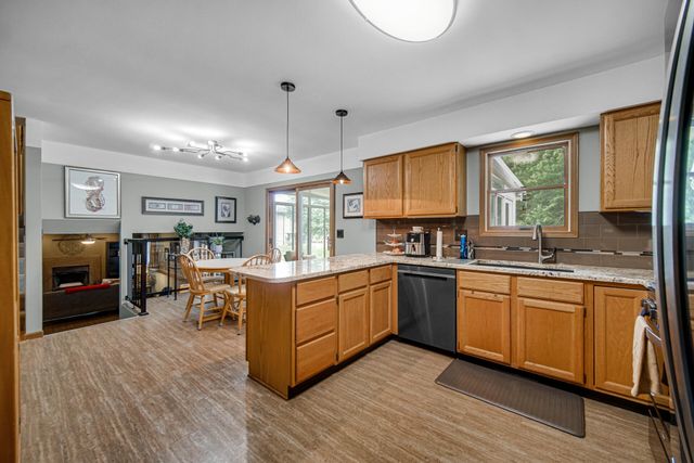 10025 Buchanan Court, Crown Point, IN 46307