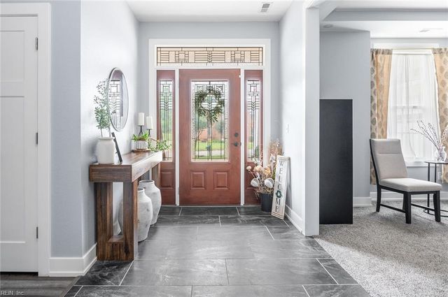 1400 Cypress Creek PW, Smithfield, VA 23430