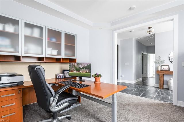 1400 Cypress Creek PW, Smithfield, VA 23430