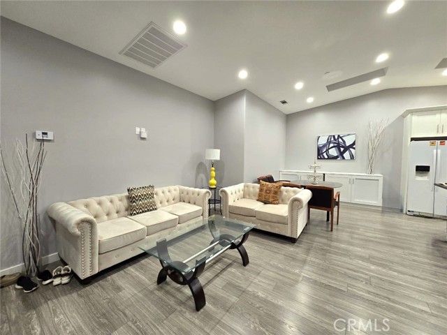 10900 La Flor Avenue, Fountain Valley, CA 92708