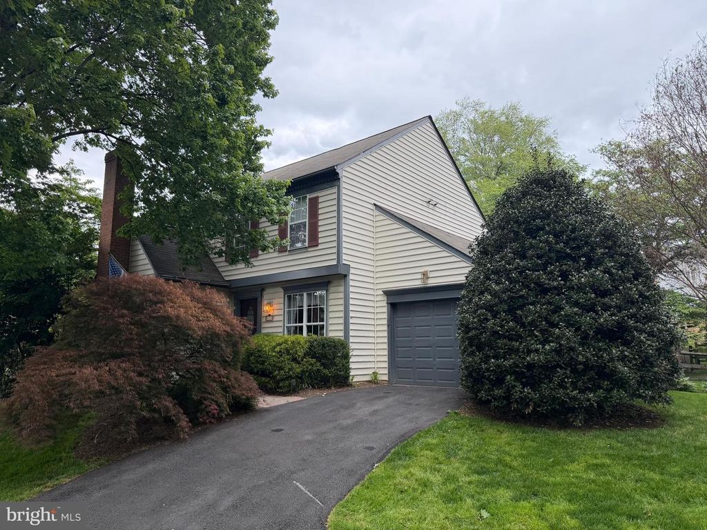 9413 VINEYARD HAVEN DR, Montgomery Village, MD 20886