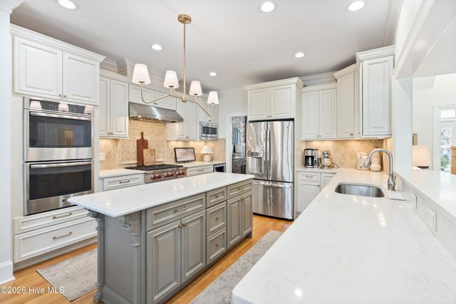 901 Johns Orchard Lane, Wilmington, NC 28411