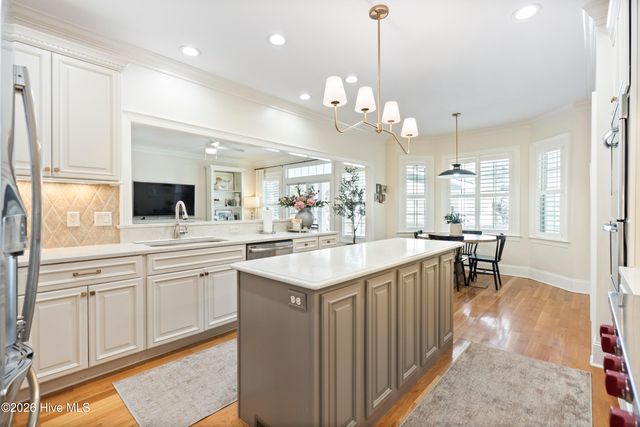 901 Johns Orchard Lane, Wilmington, NC 28411