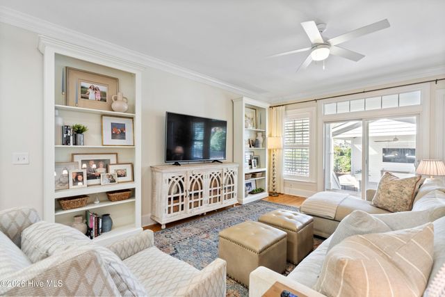 901 Johns Orchard Lane, Wilmington, NC 28411