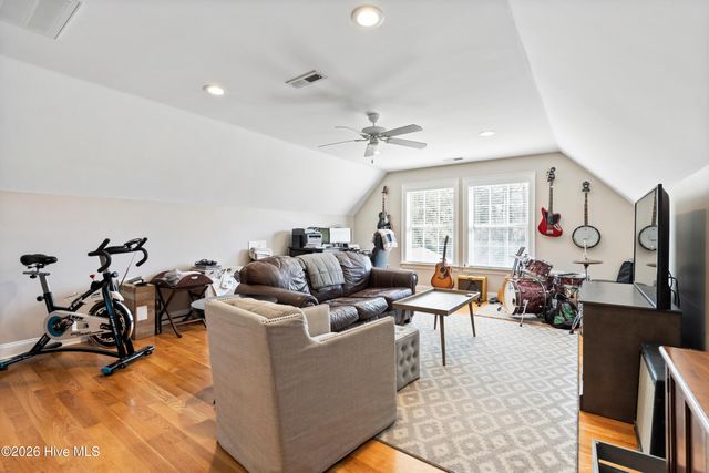 901 Johns Orchard Lane, Wilmington, NC 28411