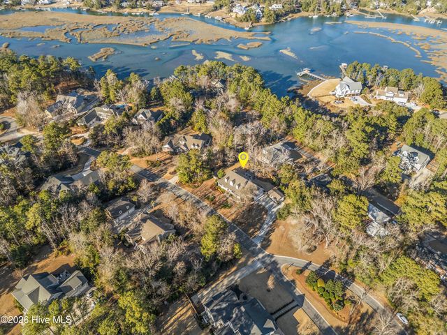 901 Johns Orchard Lane, Wilmington, NC 28411