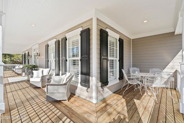 901 Johns Orchard Lane, Wilmington, NC 28411