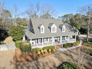 901 Johns Orchard Lane, Wilmington, NC 28411
