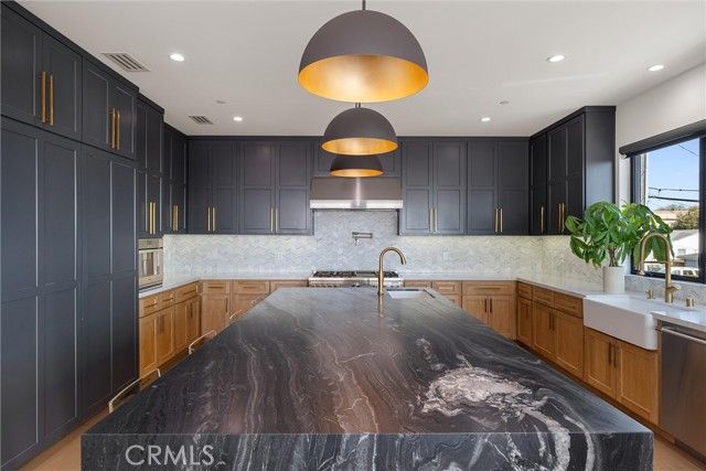 1504 Prospect Avenue, Hermosa Beach, CA 90254