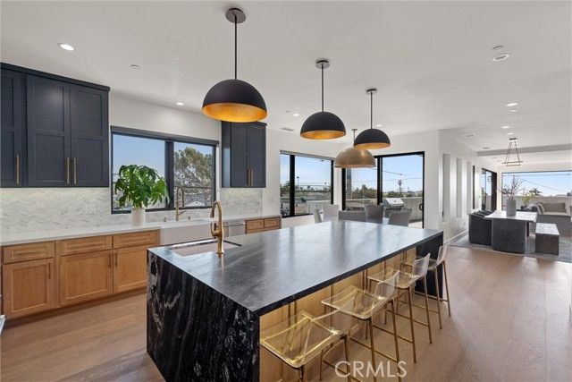 1504 Prospect Avenue, Hermosa Beach, CA 90254