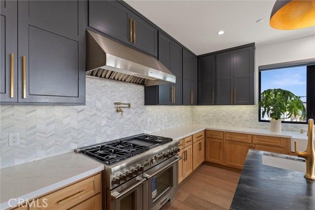 1504 Prospect Avenue, Hermosa Beach, CA 90254