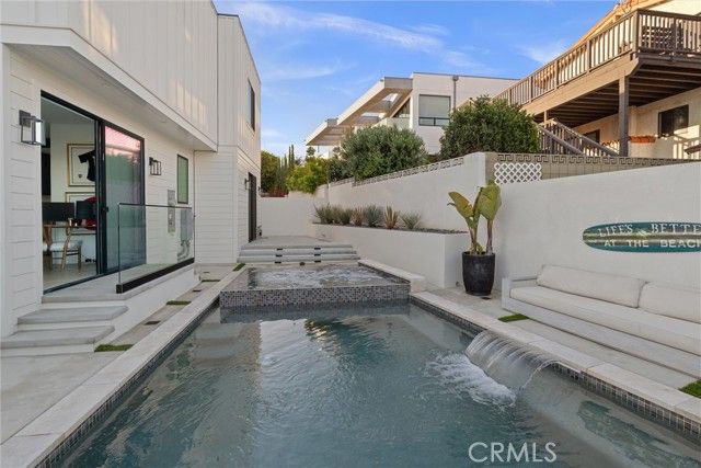 1504 Prospect Avenue, Hermosa Beach, CA 90254