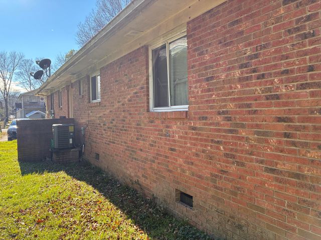 5801 Wentworth Avenue, Chattanooga, TN 37412