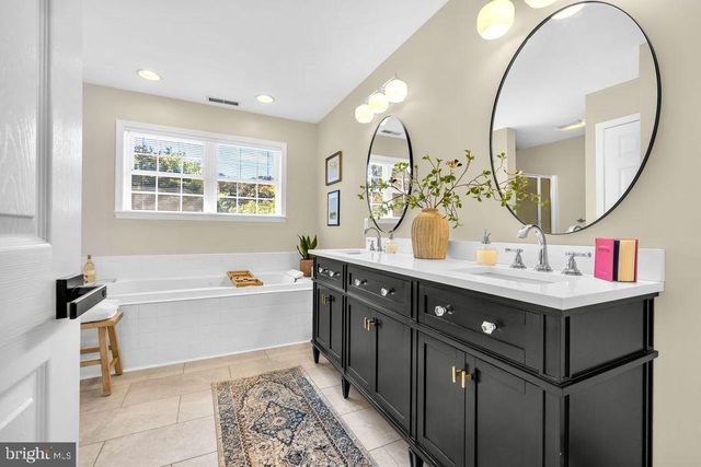 5616 RYANS RUN RD, East New Market, MD 21631