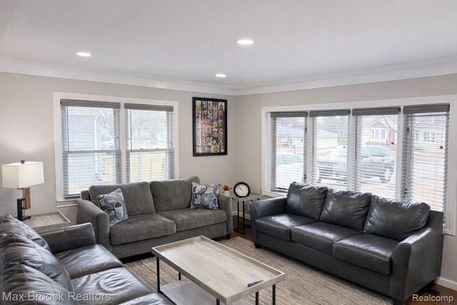 23330 Duprey Street, Macomb Township, MI 48042