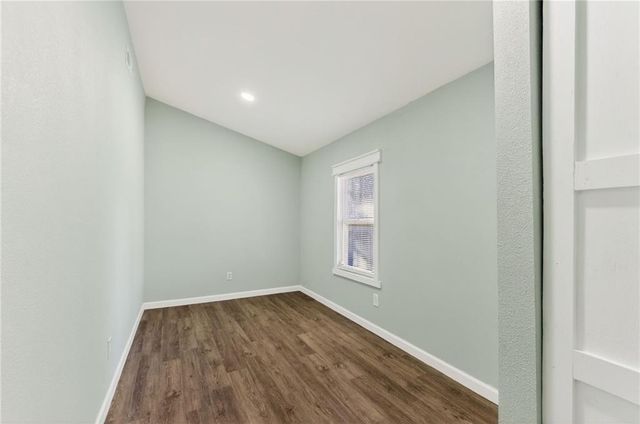 1402 SW Jefferson Street, Lee's Summit, MO 64081