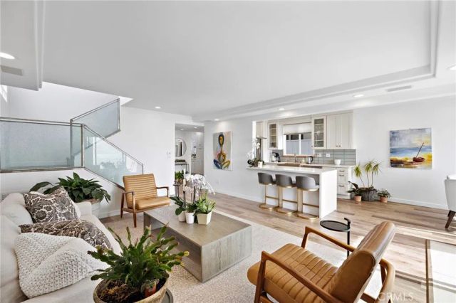 2609 Victoria Drive, Laguna Beach, CA 92651