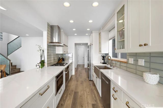 2609 Victoria Drive, Laguna Beach, CA 92651