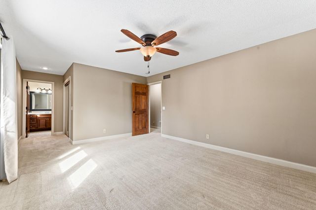 3415 Rosewood Lane N, Plymouth, MN 55441