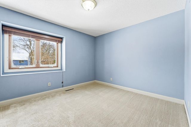 3415 Rosewood Lane N, Plymouth, MN 55441